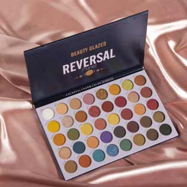 Reverse Planet 40 Color Eyeshadow Palett..